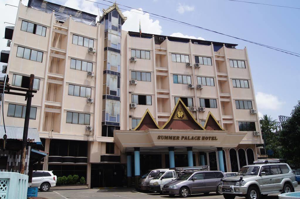 Summer Palace Hotel Rangoon Buitenkant foto