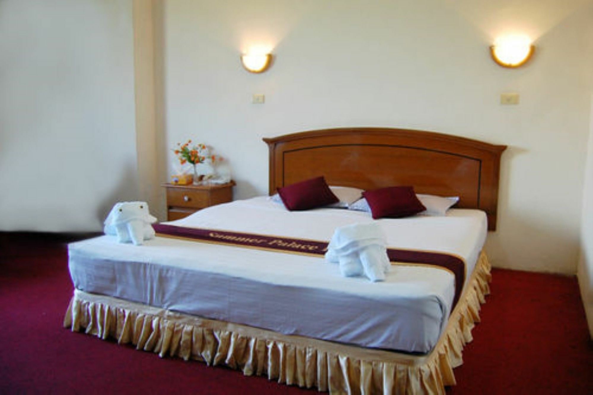 Summer Palace Hotel Rangoon Buitenkant foto