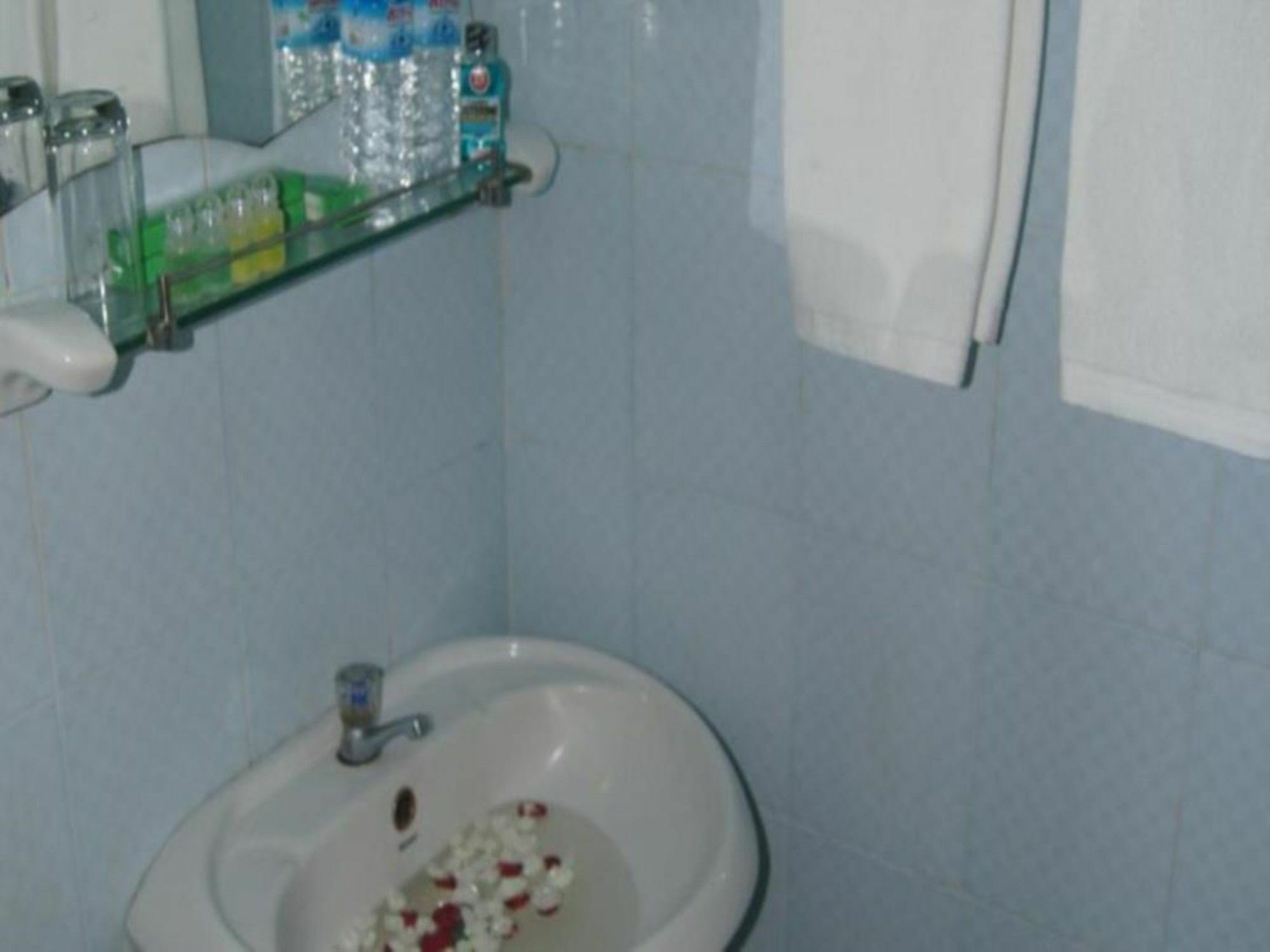 Summer Palace Hotel Rangoon Buitenkant foto